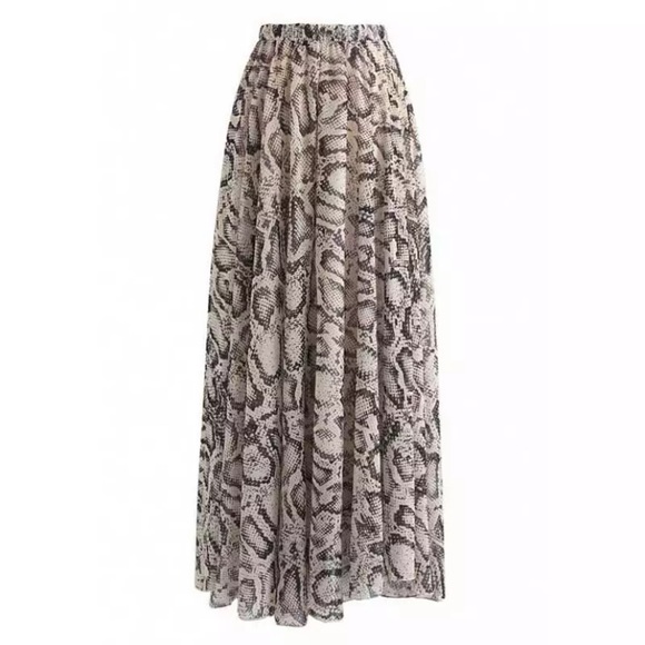 Snake Print Chiffon Skirt - Picture 8 of 15
